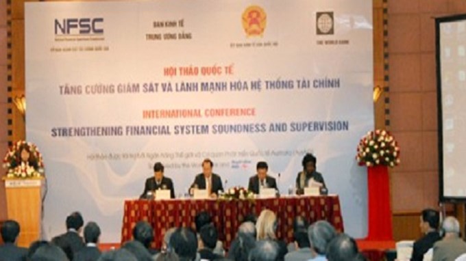 ເພີ່ມທະວີການຕິດຕາມກວດກາແລະເຮັດໃຫ້ລະບົບການເງິນໂປ່ງໃສ